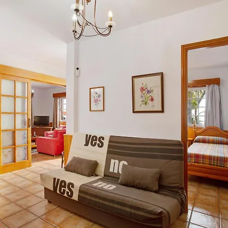 Holiday home Casa Ariadna